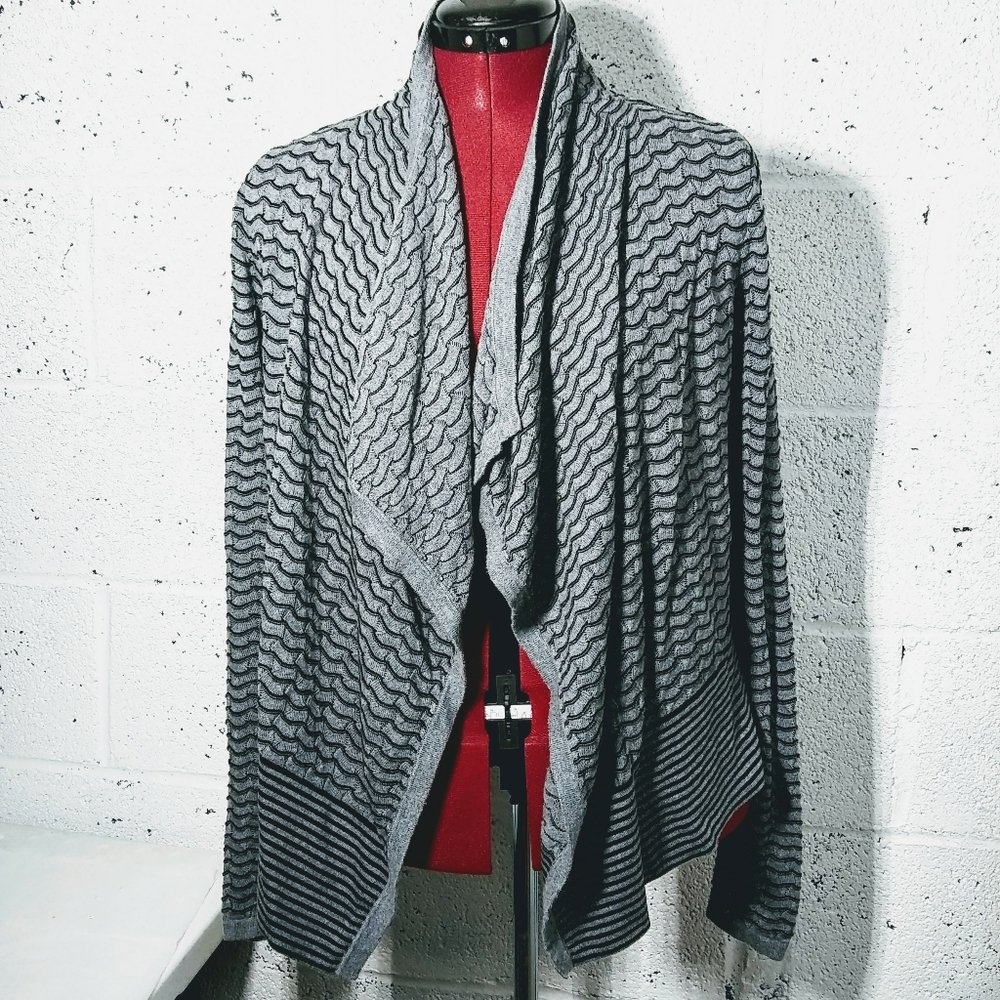 JANA Anthropologie Small Long Open Grey Cardigan